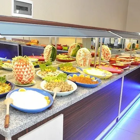 Hotel Deha 3*